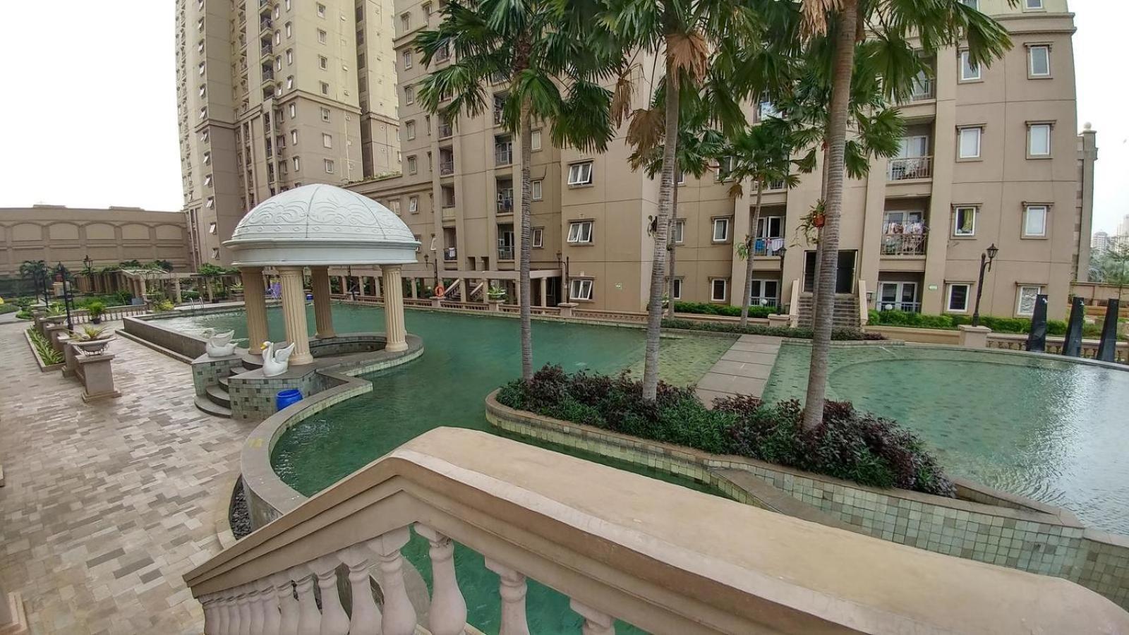 3Br Grand Palace With Private Bathtub By Travelio جاكرتا المظهر الخارجي الصورة