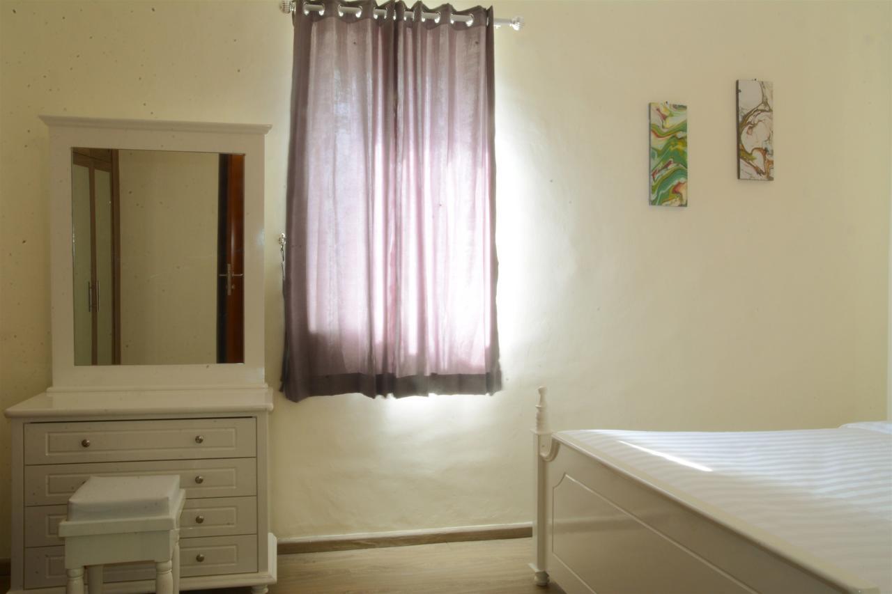 3Br Grand Palace With Private Bathtub By Travelio جاكرتا المظهر الخارجي الصورة