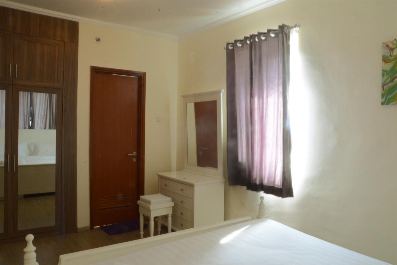 3Br Grand Palace With Private Bathtub By Travelio جاكرتا المظهر الخارجي الصورة